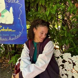 Meet your Posher, Jenifer